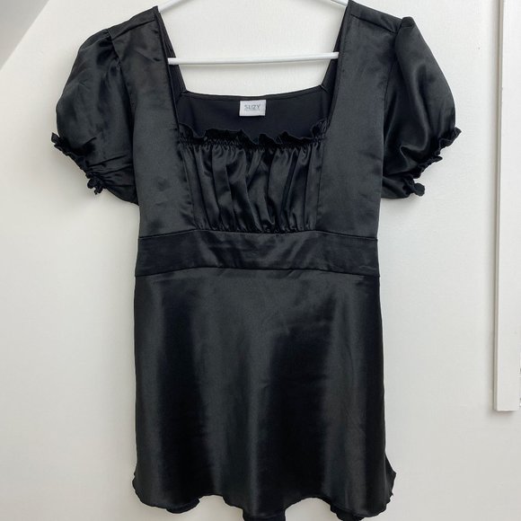 BLACK RUCHED BUST TOP - Picture 1 of 7
